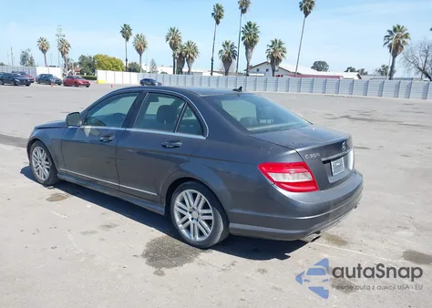 2008 Mercedes-Benz C 300 Luxury 4Matic/Sport 4Matic из США, поврежденный, VIN WDDGF81X48F079128